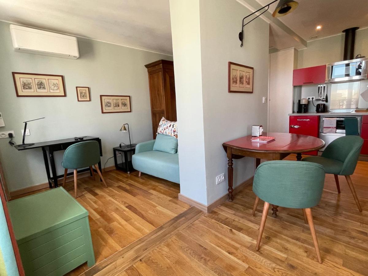 Appartement Mignon Calme Douillet Ascenseur Clim Etage Eleve Proche Parking Et Toutes Commodites Au Coeur Du Toulon Historique Εξωτερικό φωτογραφία