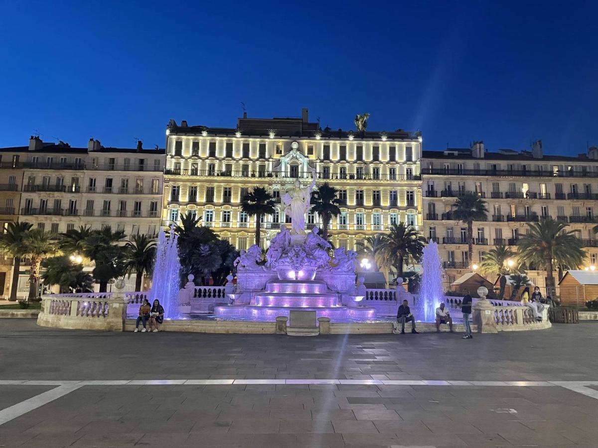 Appartement Mignon Calme Douillet Ascenseur Clim Etage Eleve Proche Parking Et Toutes Commodites Au Coeur Du Toulon Historique Εξωτερικό φωτογραφία