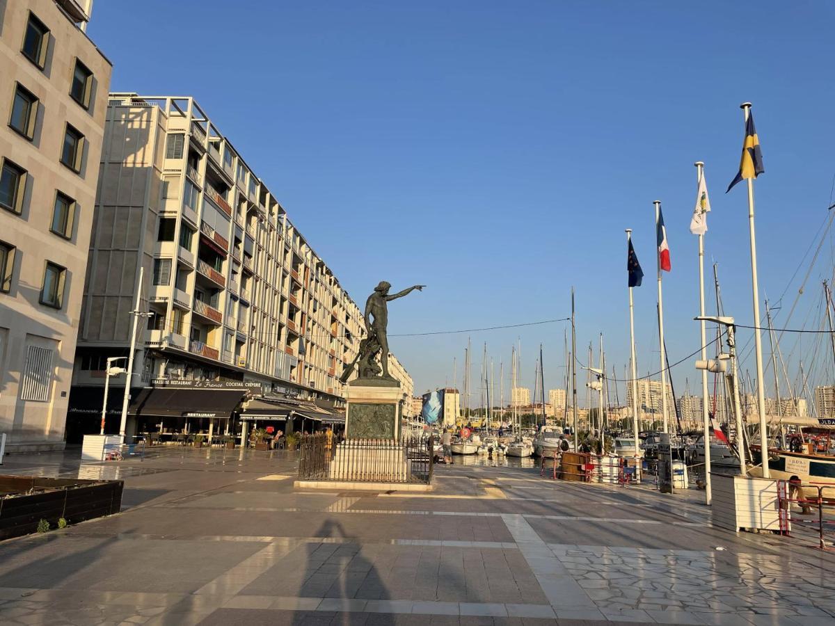 Appartement Mignon Calme Douillet Ascenseur Clim Etage Eleve Proche Parking Et Toutes Commodites Au Coeur Du Toulon Historique Εξωτερικό φωτογραφία