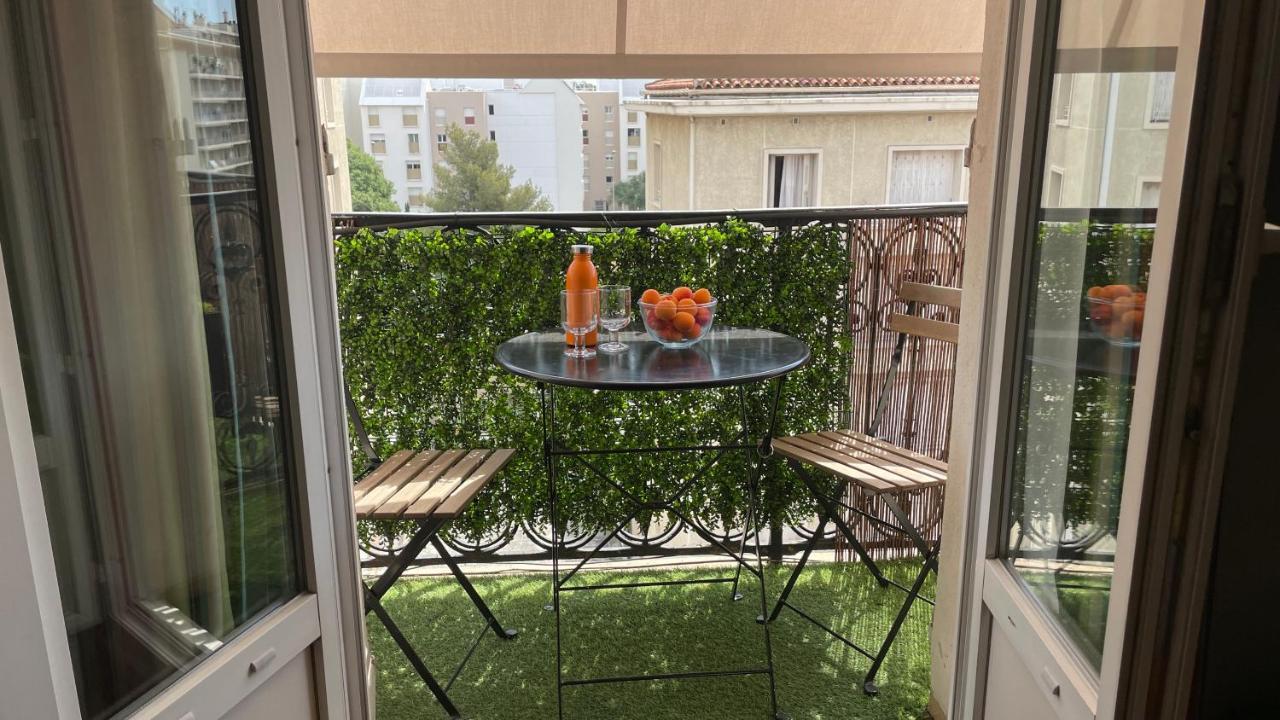 Appartement Mignon Calme Douillet Ascenseur Clim Etage Eleve Proche Parking Et Toutes Commodites Au Coeur Du Toulon Historique Εξωτερικό φωτογραφία