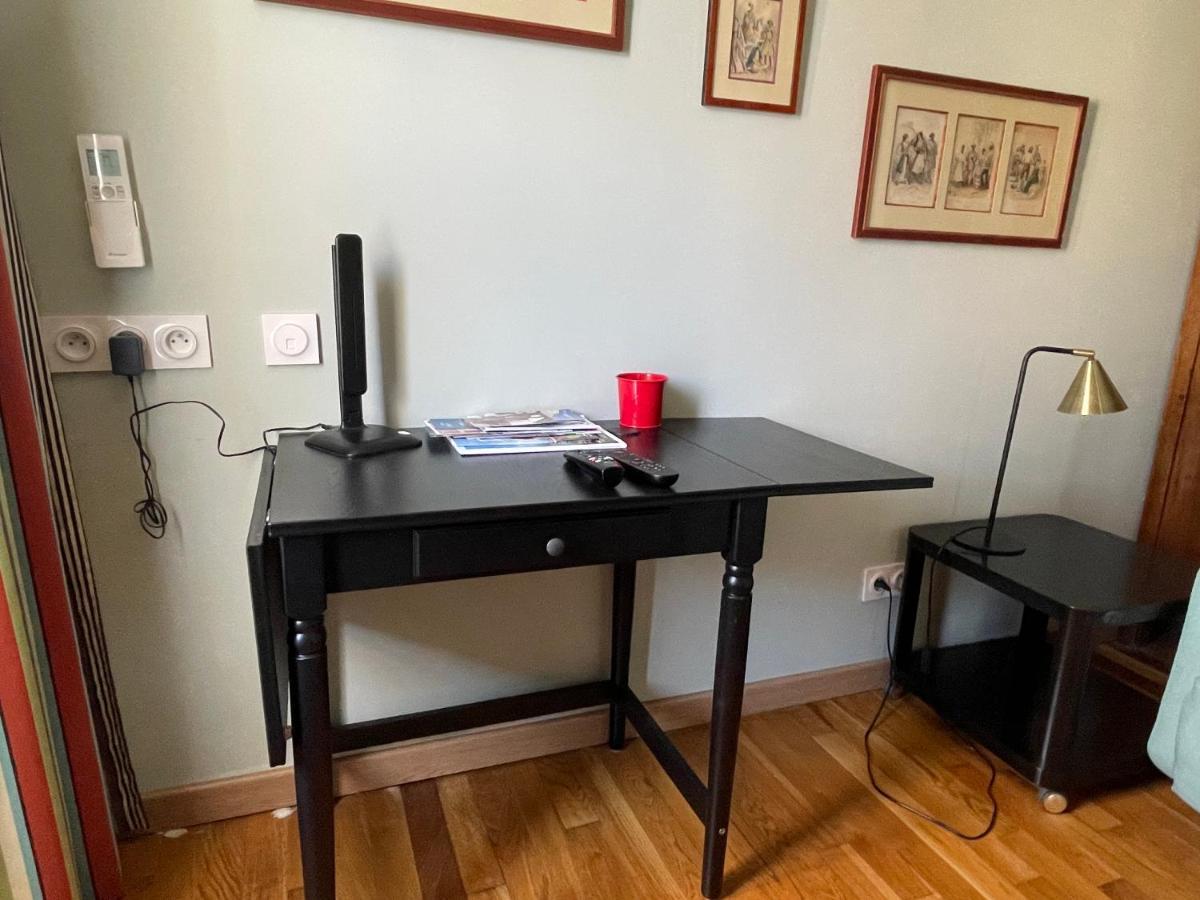 Appartement Mignon Calme Douillet Ascenseur Clim Etage Eleve Proche Parking Et Toutes Commodites Au Coeur Du Toulon Historique Εξωτερικό φωτογραφία